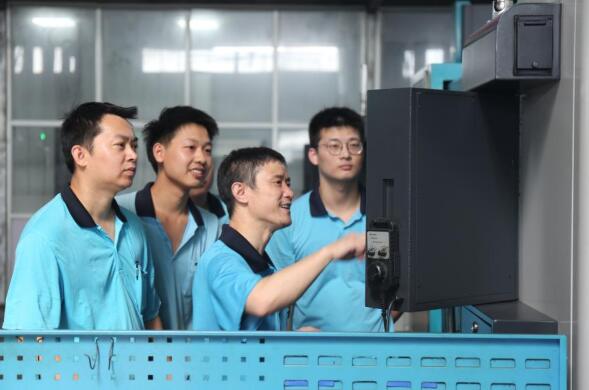 平凡的崗位，不平凡的業(yè)績(jī)！&mdash;&mdash;習(xí)近平總書(shū)記重要講話激勵(lì)各行各業(yè)勞動(dòng)者建功新時(shí)代