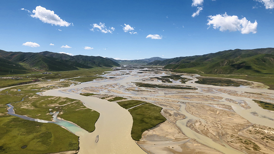 生活不只眼前的草場(chǎng)&mdash;&mdash;青海果洛編織綠色發(fā)展之夢(mèng)