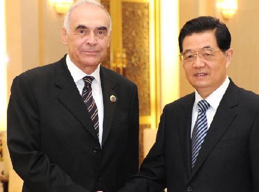 胡錦濤會(huì)見埃及總統(tǒng)特使、外長阿姆魯