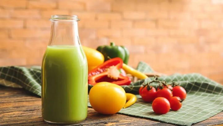 榨蔬菜汁喝，比吃蔬菜更健康更方便？