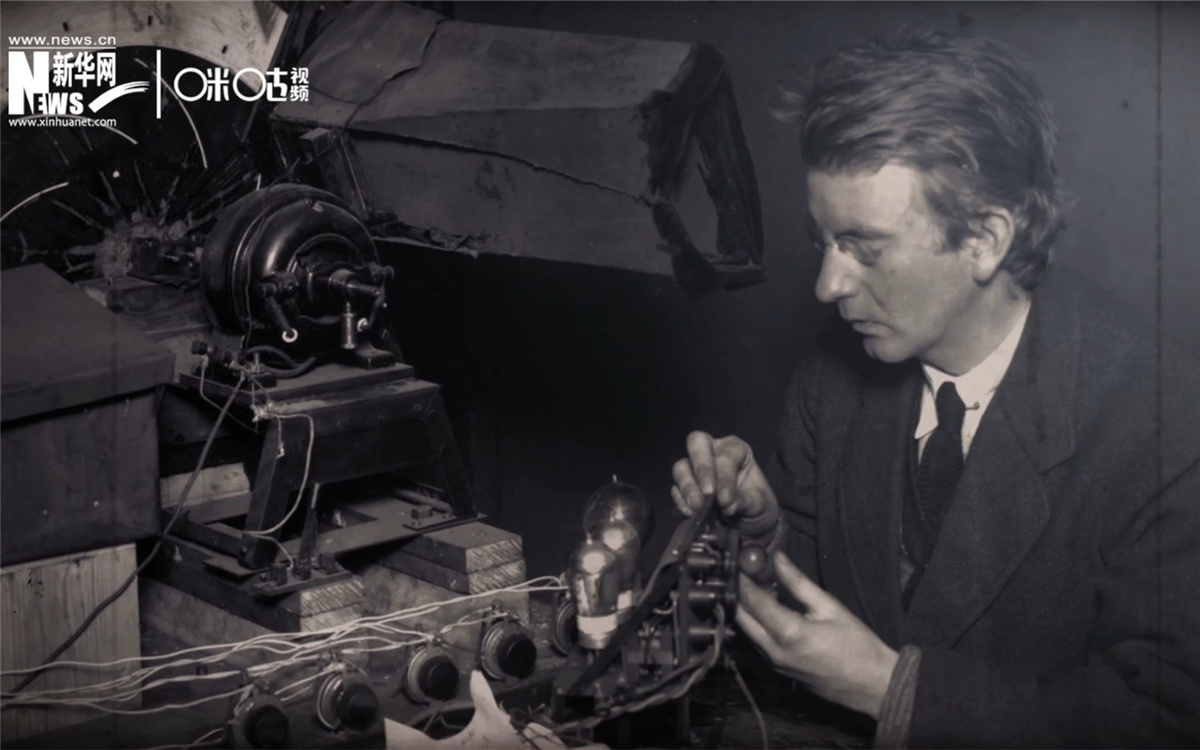 1926年1月26日，貝爾德進(jìn)行了一次成功的電視放映