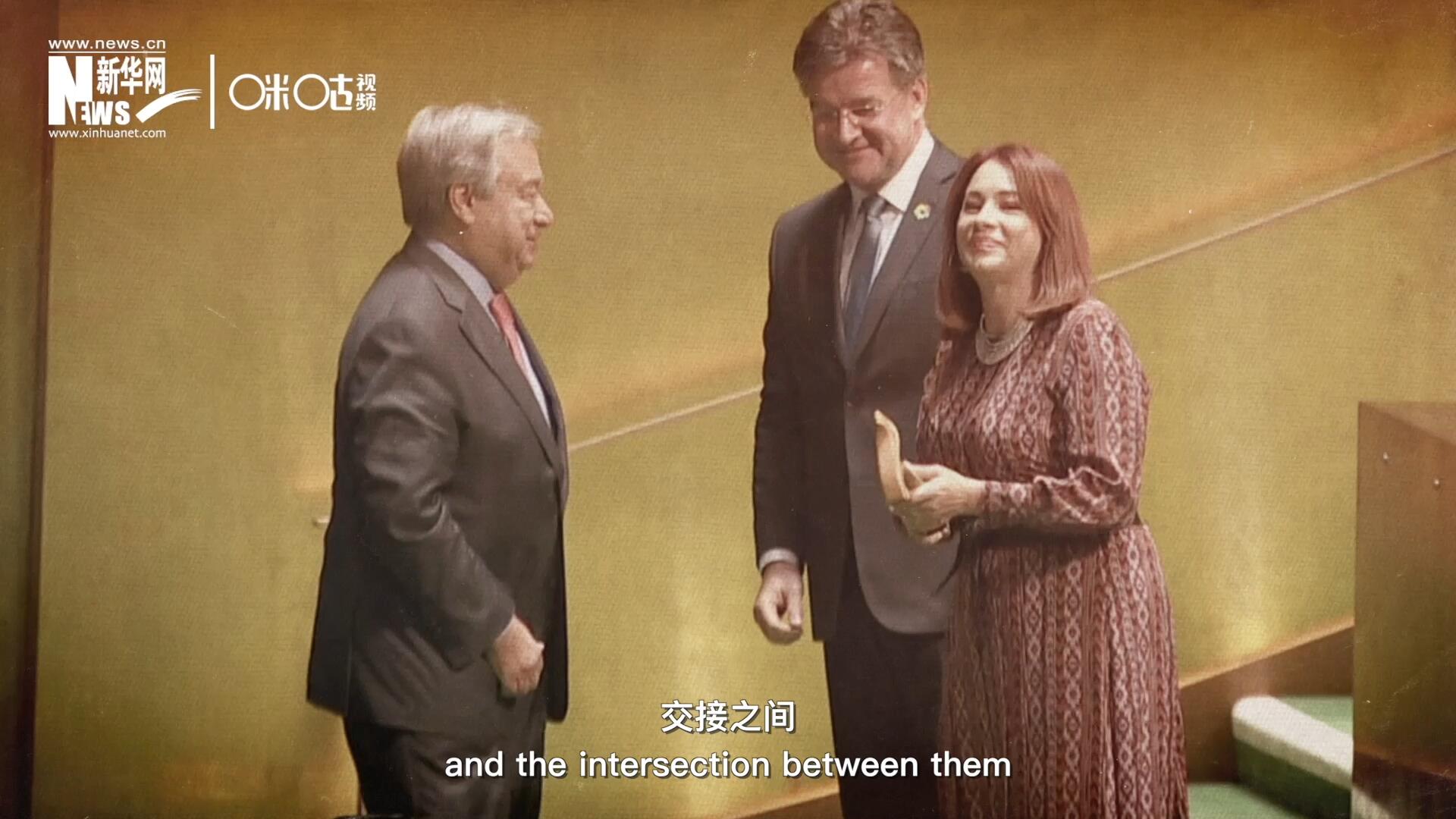 一起一落，交接之間，除了莊嚴的儀式感，更是使命的傳承。