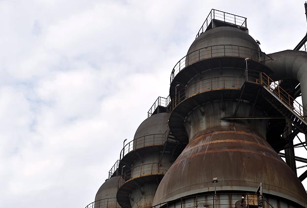 堅(jiān)持以環(huán)保為前提，做到不環(huán)保不生產(chǎn)。