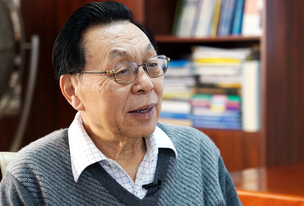 找到更古老的巖石，把月球的歷史理解得更完全