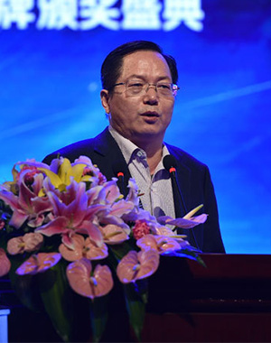 經(jīng)濟學(xué)家、中國人民銀行研究局研究員鄒平座