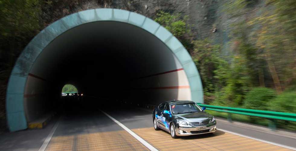 我國(guó)無人駕駛汽車背后的&ldquo;黑科技&rdquo;(組圖)