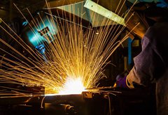 2016工業(yè)運行穩(wěn)中向好、提質(zhì)增效