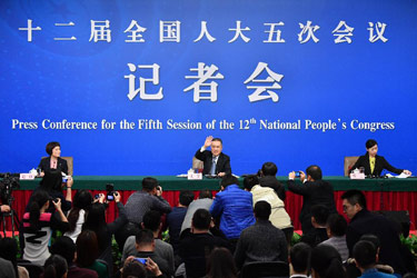 國家工商總局局長(zhǎng)張茅就&ldquo;深化商事制度改革&rdquo;答記者問