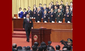 習(xí)近平當(dāng)選國(guó)家主席、中央軍委主席