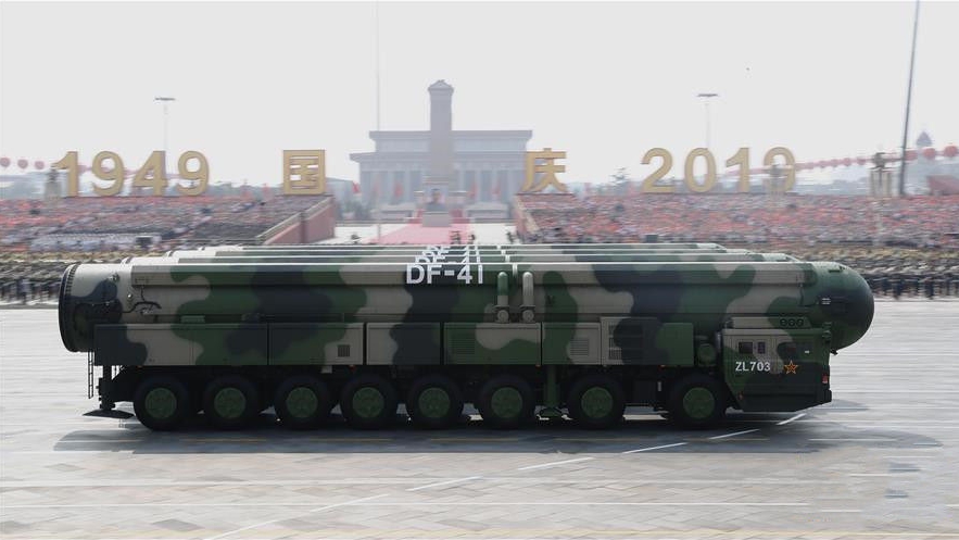 300秒回顧國慶70周年大閱兵！東風(fēng)-41、殲-20震撼亮相