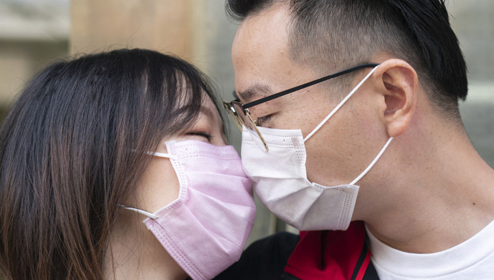 武漢新婚夫妻：經(jīng)此一疫，更懂家的分量