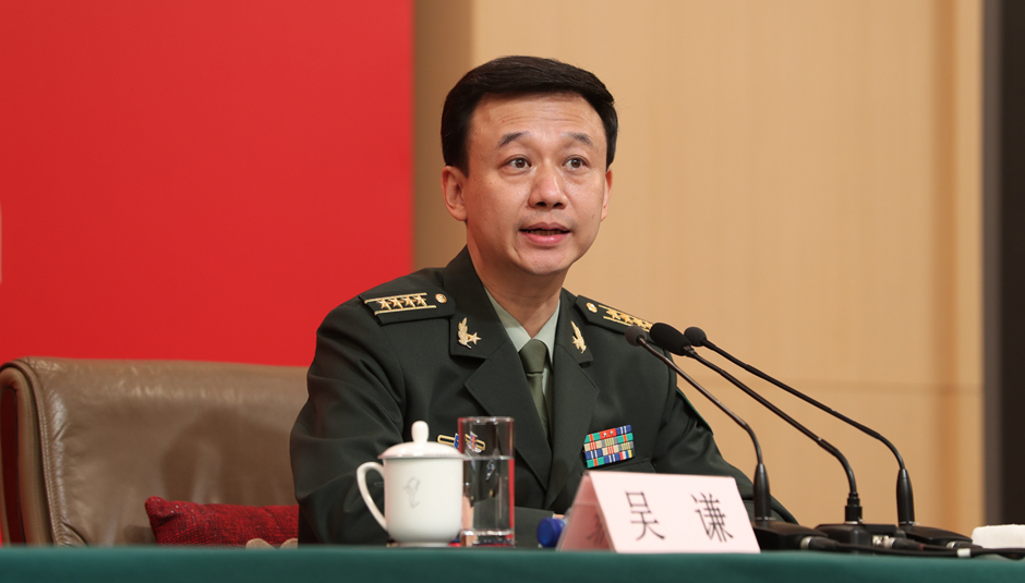 國防部新聞局局長、國防部新聞發(fā)言人吳謙大校介紹相關(guān)情況