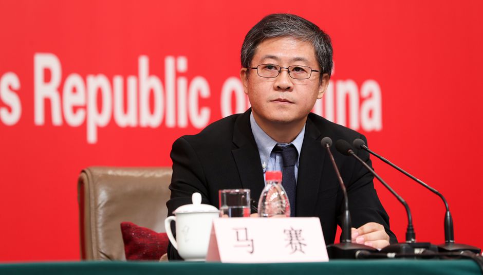 廣場專家組組長、清華大學(xué)美術(shù)學(xué)院黨委書記馬賽介紹相關(guān)情況