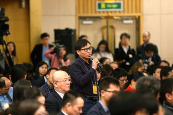 經(jīng)濟(jì)日報(bào)記者提問