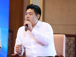 王碩在&ldquo;醫(yī)養(yǎng)結(jié)合&rdquo;對(duì)話環(huán)節(jié)發(fā)言