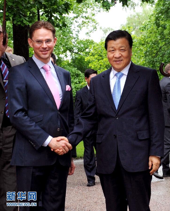 6月12日，中共中央政治局常委、中央書記處書記劉云山在赫爾辛基會見芬蘭總理卡泰寧。 新華社記者饒愛民攝