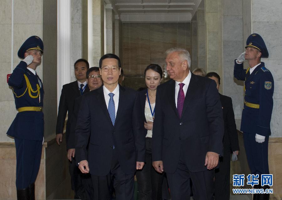 9月27日，應邀訪問白俄羅斯的國務院副總理張高麗在明斯克同白俄羅斯總理米亞斯尼科維奇舉行會談。 新華社記者王曄攝