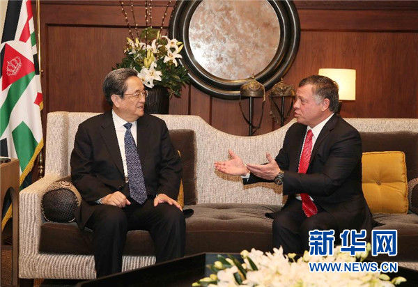 11月9日，正在約旦進(jìn)行正式友好訪問的全國政協(xié)主席俞正聲在安曼會見約旦國王阿卜杜拉二世。 新華社記者 劉衛(wèi)兵 攝 