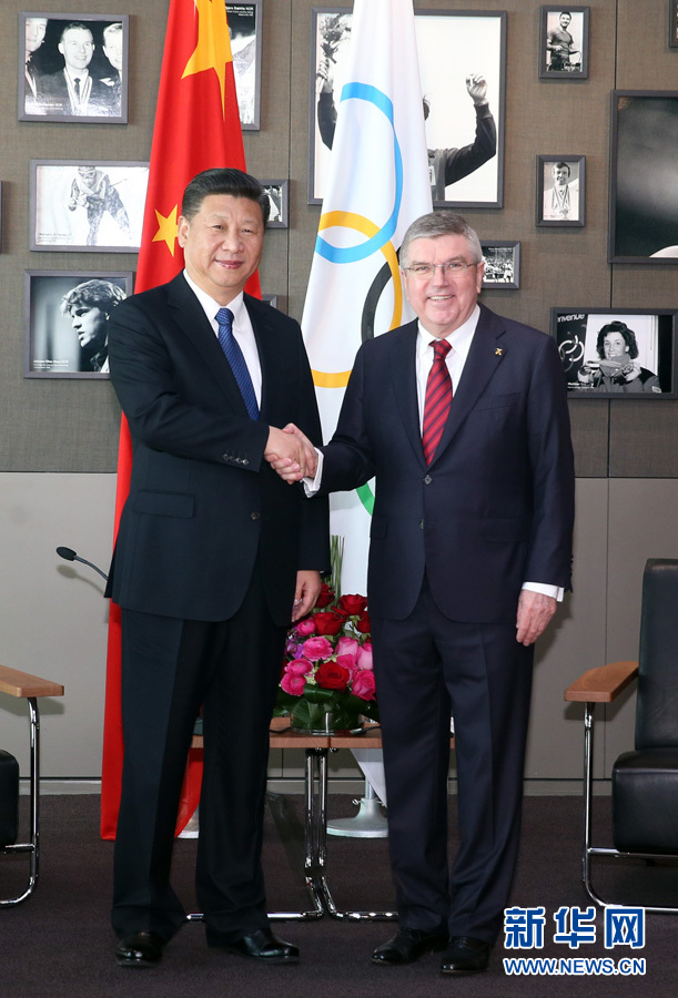 1月18日，國(guó)家主席習(xí)近平在瑞士洛桑國(guó)際奧林匹克博物館會(huì)見(jiàn)國(guó)際奧林匹克委員會(huì)主席巴赫。 新華社記者 姚大偉 攝