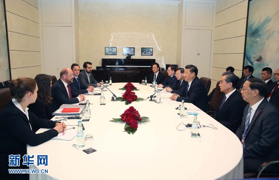 7月6日，國家主席習近平在柏林會見德國社會民主黨主席舒爾茨。新華社記者 姚大偉 攝