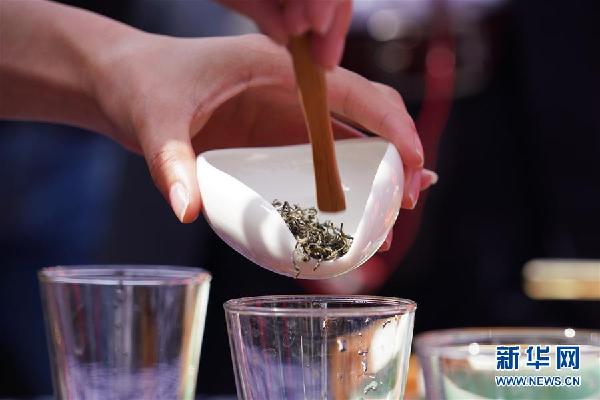 (國際·圖文互動)(2)浙江文化藝術(shù)遺產(chǎn)閃耀約旦佩特拉古城