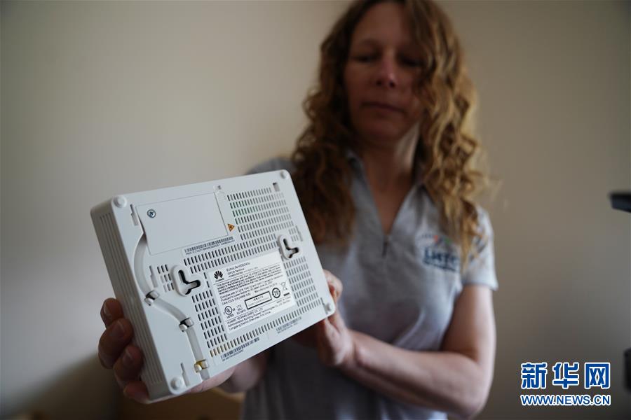 （國(guó)際&middot;圖文互動(dòng)）（2）通訊：安全、好用、實(shí)惠&mdash;&mdash;美國(guó)電信運(yùn)營(yíng)商的華為親體驗(yàn)