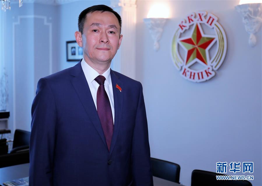 (國(guó)際·圖文互動(dòng))專訪:中美經(jīng)貿(mào)摩擦應(yīng)回到談判軌道——訪哈薩克斯坦共產(chǎn)人民黨中央委員會(huì)書(shū)記科努羅夫