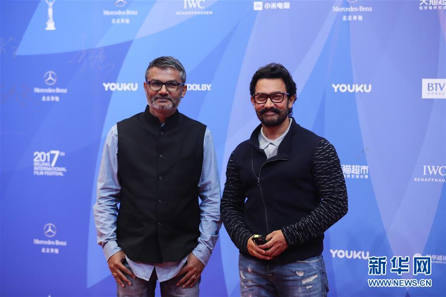 （習(xí)近平出訪配合稿&middot;圖文互動(dòng)）（3）特稿：電影、瑜伽、智能手機(jī)&mdash;&mdash;中印兩個(gè)文明古國(guó)交往&ldquo;新故事&rdquo;