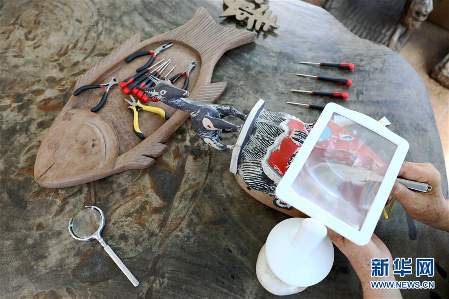 （國(guó)際&middot;圖文互動(dòng)）（6）通訊：收藏&ldquo;非洲之美&rdquo;的中國(guó)人&mdash;&mdash;訪幾內(nèi)亞灣非洲國(guó)際藝術(shù)博物館館長(zhǎng)謝燕申