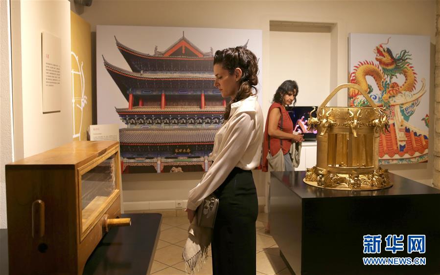 （新華全媒頭條&middot;圖文互動(dòng)）（5）特稿：全面提升中希合作交流水平 推動(dòng)金磚峰會(huì)取得豐碩成果&mdash;&mdash;寫在習(xí)近平主席對(duì)希臘進(jìn)行國(guó)事訪問(wèn)并赴巴西出席金磚國(guó)家領(lǐng)導(dǎo)人第十一次會(huì)晤之際