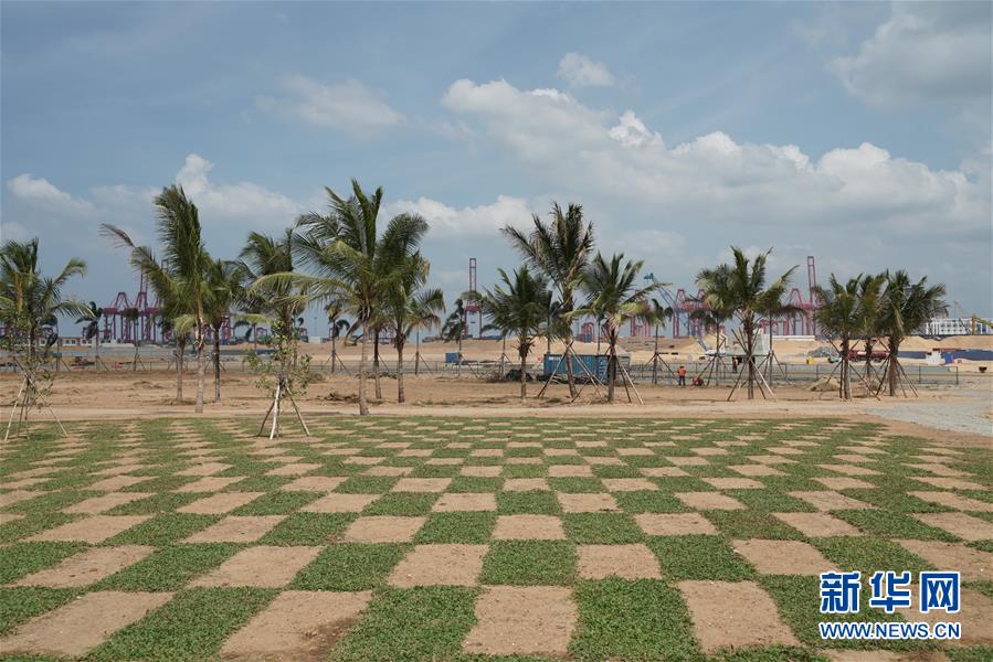 （國際&middot;圖文互動）（2）通訊：春節(jié)，&ldquo;是工期而不是假期&rdquo;&mdash;&mdash;記科倫坡港口城的中國建設(shè)者