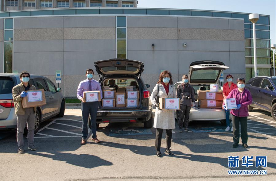 （國際疫情&middot;圖文互動）（1）通訊：你們的支持溫暖人心&mdash;&mdash;記在美華人向當(dāng)?shù)蒯t(yī)護(hù)人員捐助防疫物資