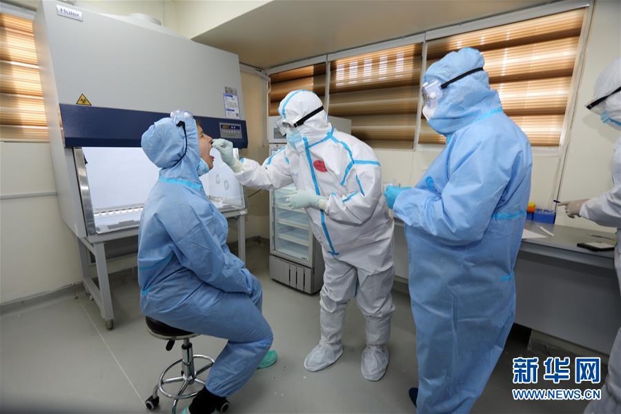 (聚焦疫情防控·圖文互動)(4)風(fēng)雨并肩 攜手戰(zhàn)“疫”——中國抗疫命運與共的生動實踐