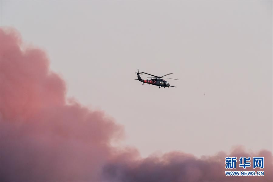 (國(guó)際)(1)美國(guó)舊金山灣區(qū)山火肆虐