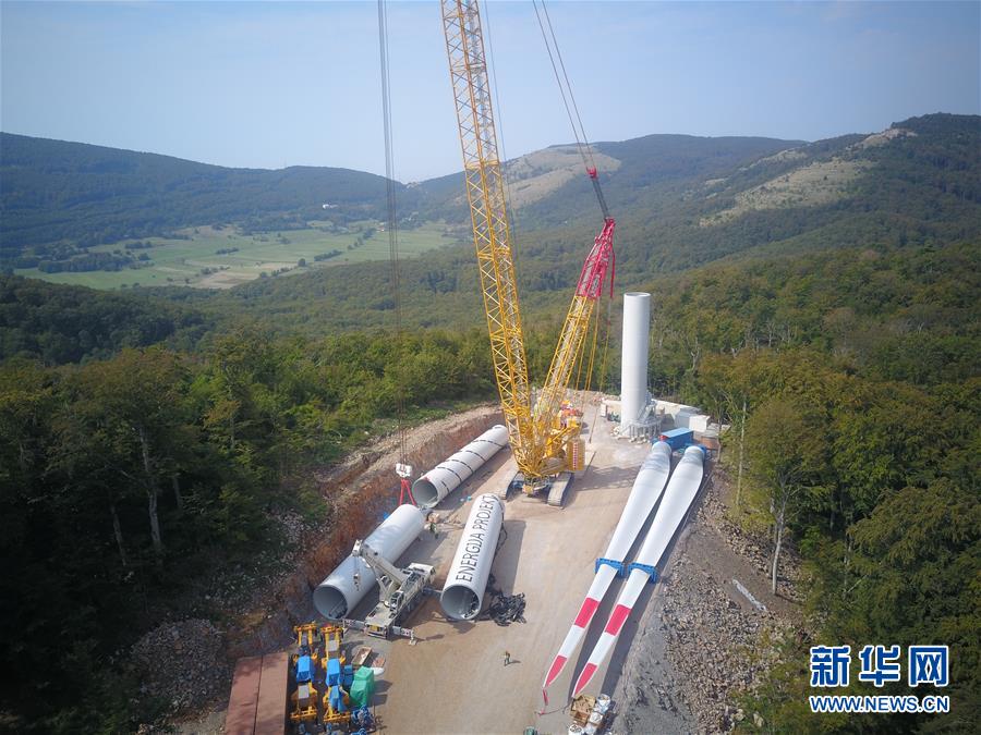 (國際·圖文互動)(1)通訊:與天氣和疫情“賽跑”——中企全力推進(jìn)克羅地亞風(fēng)電項目