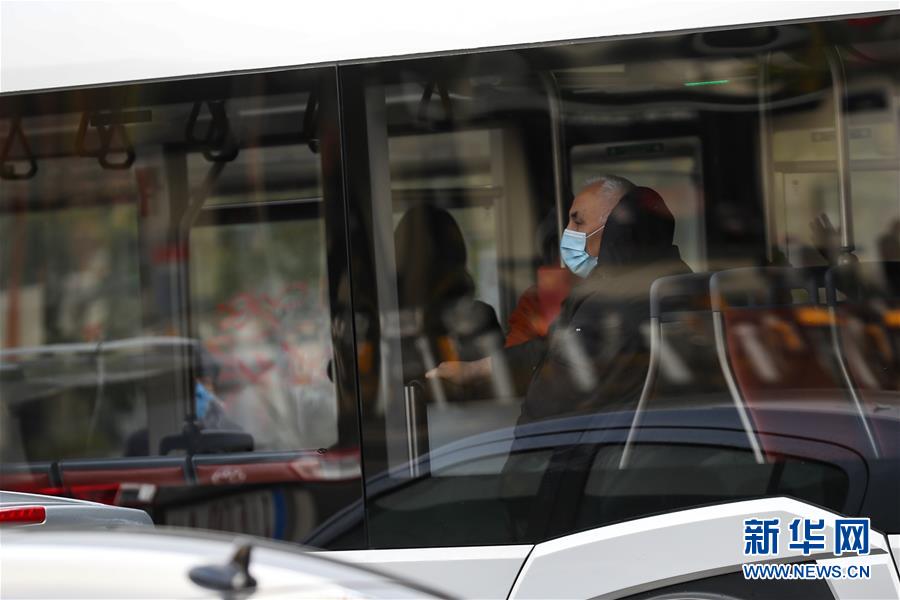 (國際疫情)(2)世衛(wèi)組織:全球日增新冠確診病例數(shù)再創(chuàng)新高