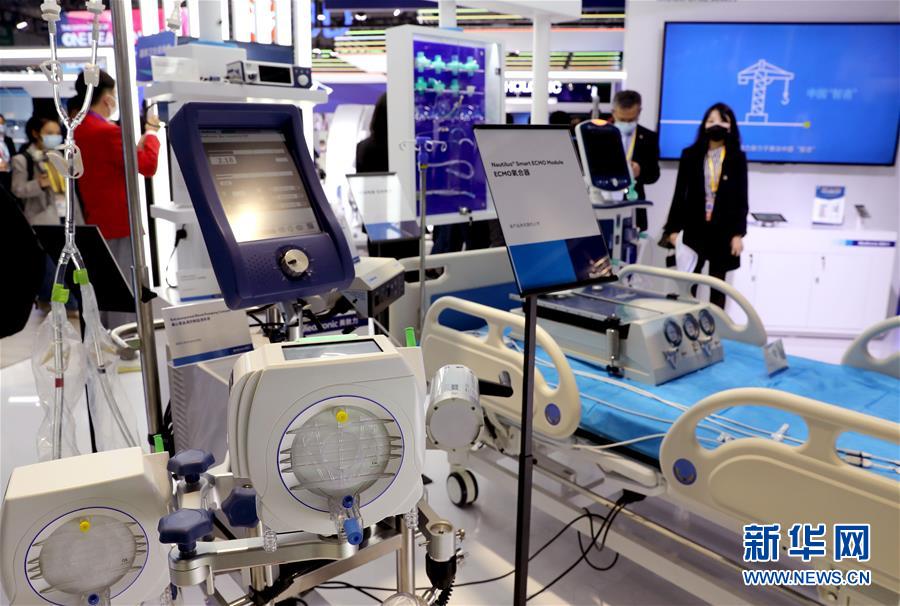 （第三屆進(jìn)博會(huì)&middot;圖文互動(dòng)）（10）新疫苗、新療法，進(jìn)博會(huì)最&ldquo;火爆&rdquo;展區(qū)見聞