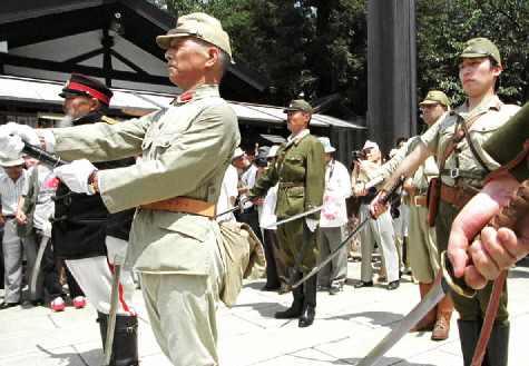 日本的未來正在被右翼綁架？