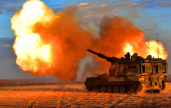 戈壁大漠上演自行火炮分隊(duì)對(duì)抗，場(chǎng)面霸氣！