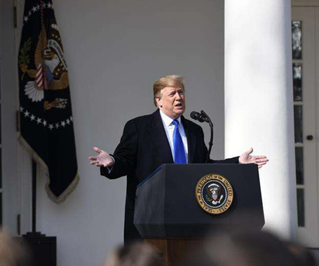 特朗普要?dú)W洲&ldquo;領(lǐng)回&rdquo;八百&ldquo;伊斯蘭國(guó)&rdquo;成員