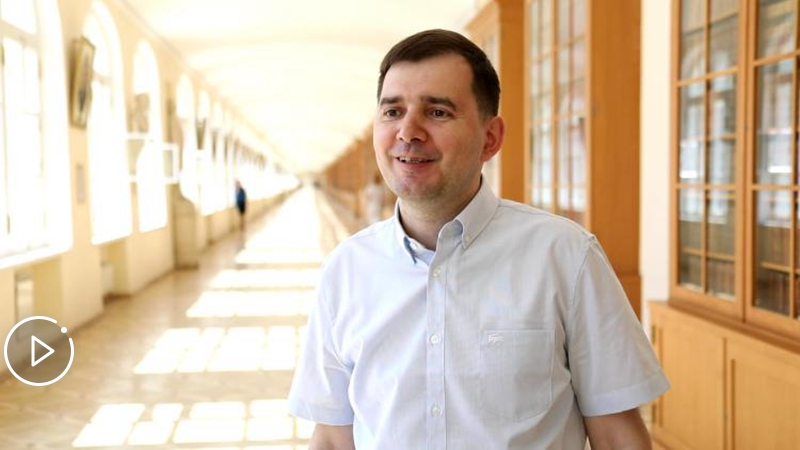 與習(xí)主席做校友，這感覺真棒！