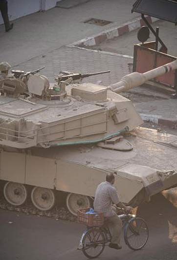 埃及重回軍人政治時(shí)代？