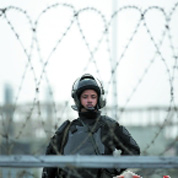 乘直升機&ldquo;空降&rdquo;